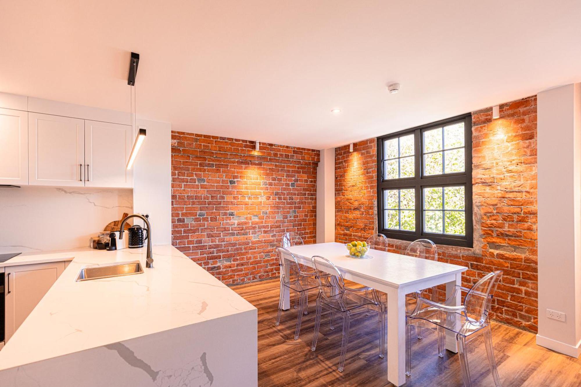 Johnston Apartments - Award-Winning Building, Your Unforgettable Stay Whanganui Exterior photo