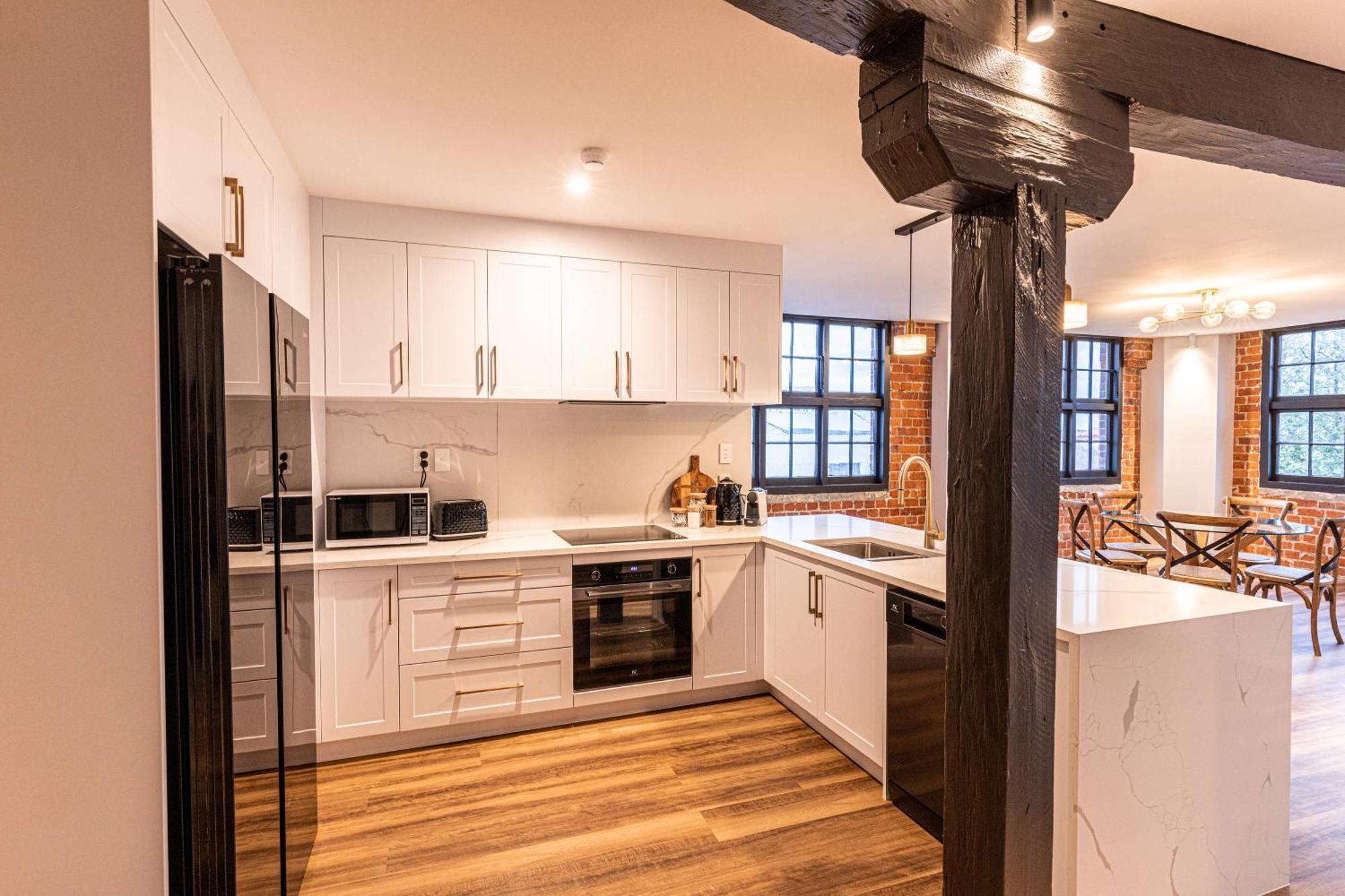 Johnston Apartments - Award-Winning Building, Your Unforgettable Stay Whanganui Exterior photo